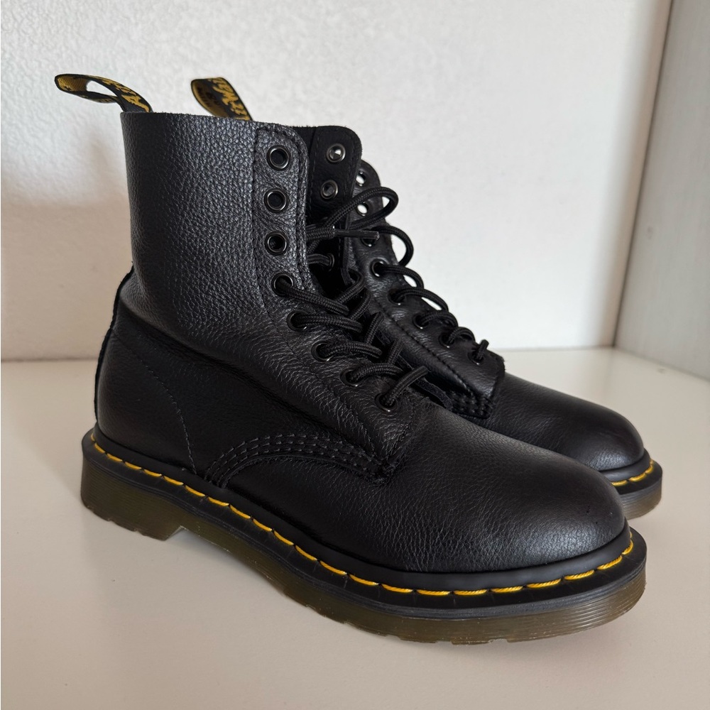 Black Dr. Martens 1460 Pascal Boots